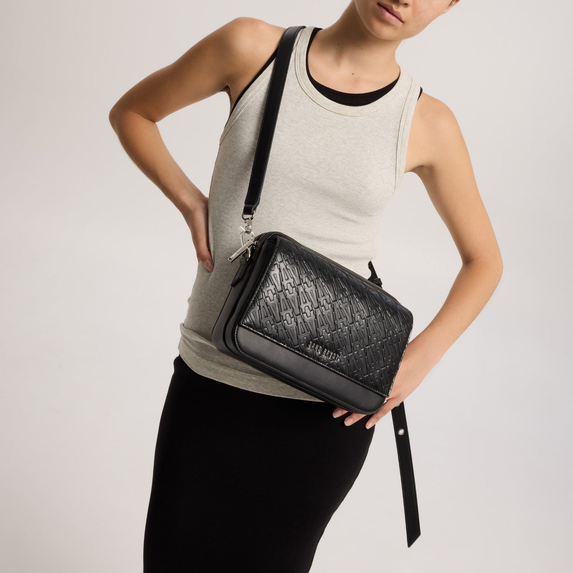Journey Cross Body Bag - Black