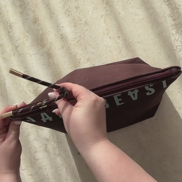 Zippy Pouch Vegan Pouch Hickory Burgundy Sans Beast